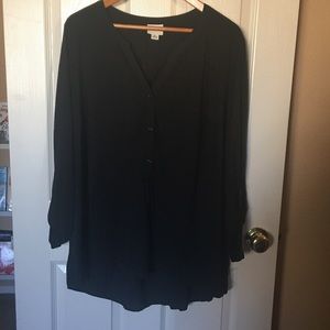 AVA VIV black shirt